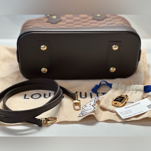 🤎Brand New Louis Vuitton Alma BB Damien Ebene 🤎 - Picture 4 of 9